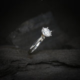 Anillo de compromiso con moissanita de 1.0ct corte brillante con certificado GRA elaborado en oro blanco de 14k