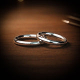 Par de argollas de matrimonio confort light de 3mm elaboradas en oro blanco de 14k