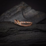 Media churumbela con cristales elaborada en oro rosa de 14k