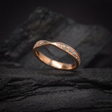 Media churumbela con diamantes naturales de .27ct elaborada en oro rosa de 14k