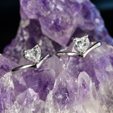Set anillo de compromiso oro 14k con diamante laboratorio corte corazón corazón 1.5ct IGI y réplica plata con moissanita