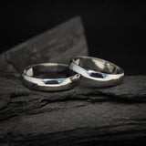 Par de argollas de matrimonio macizas de 4mm elaboradas en oro blanco de 18k