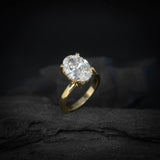 Anillo de compromiso con diamante de laboratorio de 3.0ct corte oval con certificado IGI elaborado en oro amarillo de 14k
