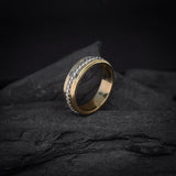 Par de argollas de matrimonio macizas de 6mm y 5mm elaboradas en oro de 18k