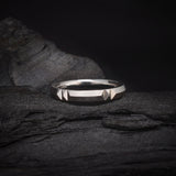 Argolla de matrimonio confort sólida de 3mm elaborada en oro blanco de 18k