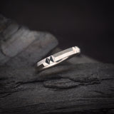 Argolla de matrimonio confort sólida de 3mm elaborada en oro blanco de 18k