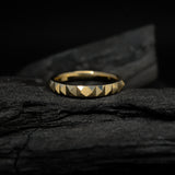 Par de argollas de matrimonio confort sólidas de 3mm con incrustación de 5 diamantes naturales (al rededor de la pieza) elaboradas en oro amarillo de 18k