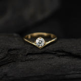 Anillo de compromiso con diamante de laboratorio de .50ct corte brillante con certificado IGI elaborado en oro amarillo de 14k