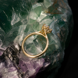 Anillo de compromiso con diamante de laboratorio de 1.0ct corte brillante con certificado IGI elaborado en oro amarillo 14k