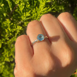 Anillo de compromiso con topacio natural de 1.0ct corte brillante elaborado en oro amarillo y blanco de 14k