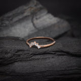 Media churumbela con cristales elaborada en oro rosa de 10k