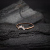 Media churumbela con cristales elaborada en oro rosa de 14k