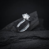 Anillo de compromiso con diamante de laboratorio de 1.5ct corte brillante con certificado IGI elaborado en oro blanco de 14k