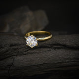 Anillo de compromiso con diamante natural central de 1.0ct corte brillante con certificación GIA elaborado en oro amarillo de 14k