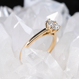 Anillo de compromiso con diamante natural de 1.0ct corte brillante con certificación GIA elaborado en oro amarillo de 14k
