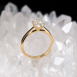 Anillo de compromiso con diamante natural de 1.0ct corte oval con certificación GIA elaborado en oro amarillo de 14k