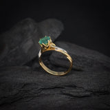 Anillo de compromiso con esmeralda natural de 1.0ct corte brillante elaborado en oro amarillo y blanco de 14k