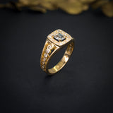 Anillo de compromiso con diamante natural central de .40ct corte princesa con certificación GIA y .45ct de diamantes naturales laterales elaborado en oro amarillo de 14k