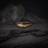 Anillo elaborado en oro amarillo de 14k con diamante natural central de .03ct