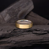 Argolla de matrimonio confort sólida de 4.5mm elaborada en oro amarillo y blanco de 14k