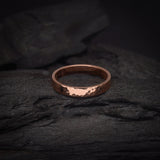 Argolla de matrimonio maciza de 3mm elaborada en oro rosa de 18k