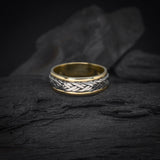 Argolla de matrimonio maciza de 6mm elaborada en oro amarillo y blanco de 18k