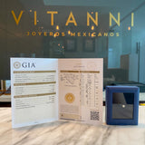 Anillo de compromiso con diamante natural central de .30ct con certificación GIA y 2 zafiros naturales realizado en oro blanco de 18 kilates