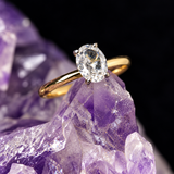 Anillo de compromiso con diamante de laboratorio de 1.0ct corte oval con certificado IGI elaborado en oro amarillo de 14k