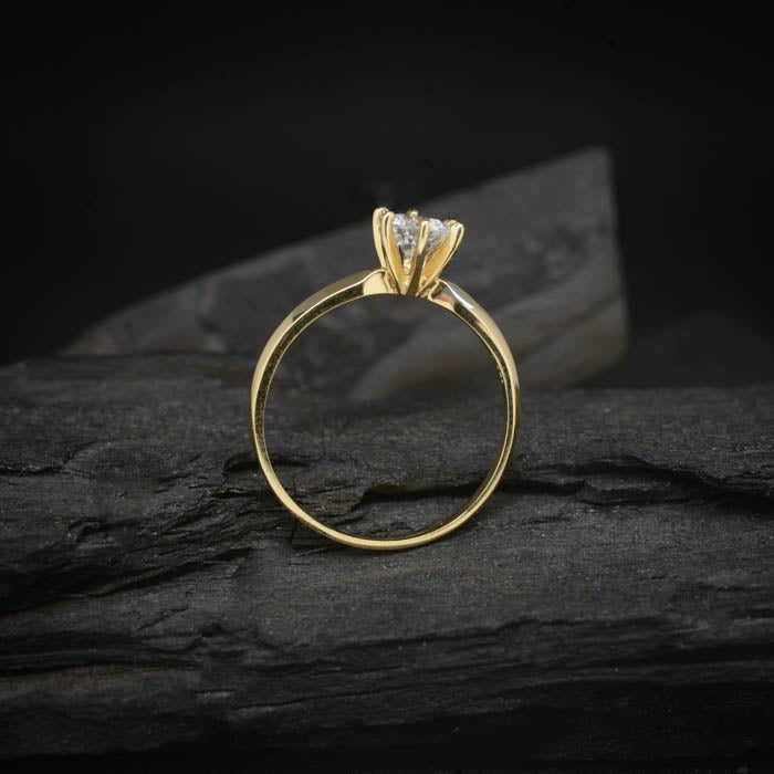 Anillo de compromiso con moissanita de .50ct corte brillante con certificado GRA elaborado en oro amarillo de 14k