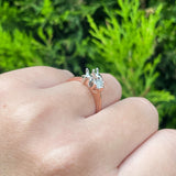 Anillo de compromiso con diamante natural de .20ct elaborado en oro de 14 kilates