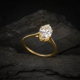 Anillo de compromiso con diamante de laboratorio de 1.5ct corte oval con certificado IGI elaborado en oro amarillo de 14k