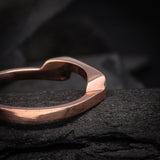 Complemento de anillo de compromiso elaborado en oro rosa de 14 kilates