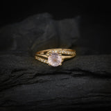 Anillo de compromiso con morganita corte brillante de 1.0ct y 18 diamantes naturales elaborado en oro amarillo de 14k