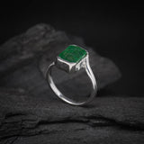 Anillo de compromiso con esmeralda natural de 1.0ct corte esmeralda elaborado en oro blanco de 14k