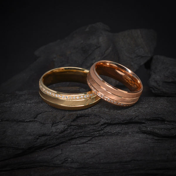 Par de argollas de matrimonio confort sólidas de 6mm con incrustación de diamantes naturales elaboradas en oro amarillo y rosa de 18 kilates