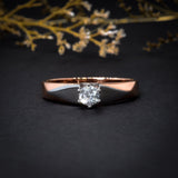 Anillo de compromiso con diamante natural .20ct en oro rosa de 14 kilates