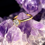 Anillo de compromiso con diamante de laboratorio central de 1.0ct corte brillante con certificado IGI elaborado en oro amarillo 14k