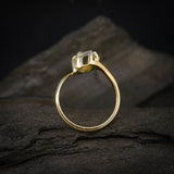 Anillo de compromiso con diamante de laboratorio de 2.0ct corte marquise  con certificado IGI elaborado en oro amarillo de 14k