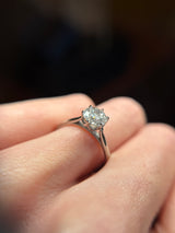 Anillo de compromiso con diamante de laboratorio de 1.0ct corte brillante con certificado IGI elaborado en oro blanco 14k