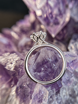 Anillo de compromiso con diamante de laboratorio de 1.0ct corte brillante con certificado IGI elaborado en oro blanco 14k