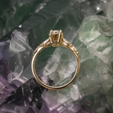 Anillo de compromiso con diamante natural de 1.0ct corte marquise con certificación GIA y 6 diamantes naturales laterales elaborado en oro amarillo de 14k