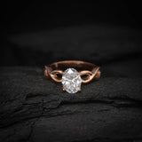 Anillo de compromiso con diamante de laboratorio de 1.0ct corte oval con certificado IGI elaborado en oro rosa de 14k
