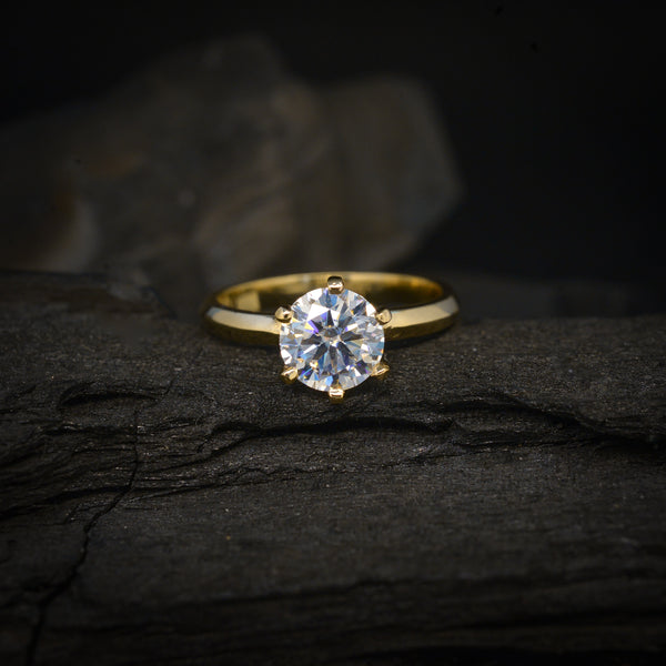 Anillo de compromiso con diamante natural central de 1.0ct con certificación GIA elaborado en oro amarillo de 14 kilates