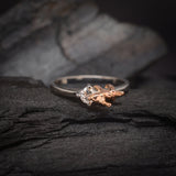 Anillo de compromiso con diamante natural de .20ct elaborado en oro de 14 kilates