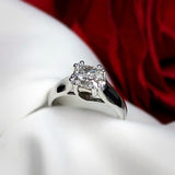 Anillo de compromiso con moissanita corte princesa de 1.0ct con certificado GRA elaborado en oro blanco de 14 kilates