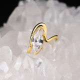 Anillo de compromiso con diamante de laboratorio central de 2.0ct corte marquise con certificado IGI elaborado en oro amarillo 14k