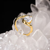 Anillo de compromiso con diamante de laboratorio central de 2.0ct corte gota con certificado IGI elaborado en oro amarillo 14k