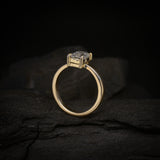 Anillo de compromiso con diamante de laboratorio de 1.0ct corte esmeralda con certificado IGI elaborado en oro amarillo de 14k