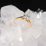 Anillo de compromiso con diamante natural de 1.0ct corte brillante con certificación GIA elaborado en oro amarillo de 14k