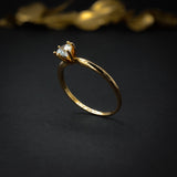 Anillo de compromiso con moissanita .50ct certificado GRA elaborado en oro amarillo de 14 kilates